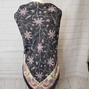 Boho Vintage Made in Italy Gray Pink Floral Fringed Wrap Shawl 46x46 Scarf